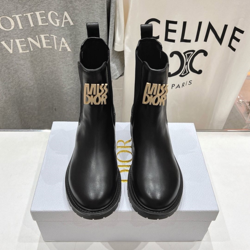 ch**an D*or boots